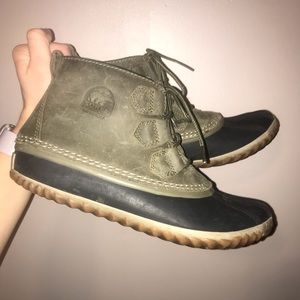 Sorel Out & About- size 8